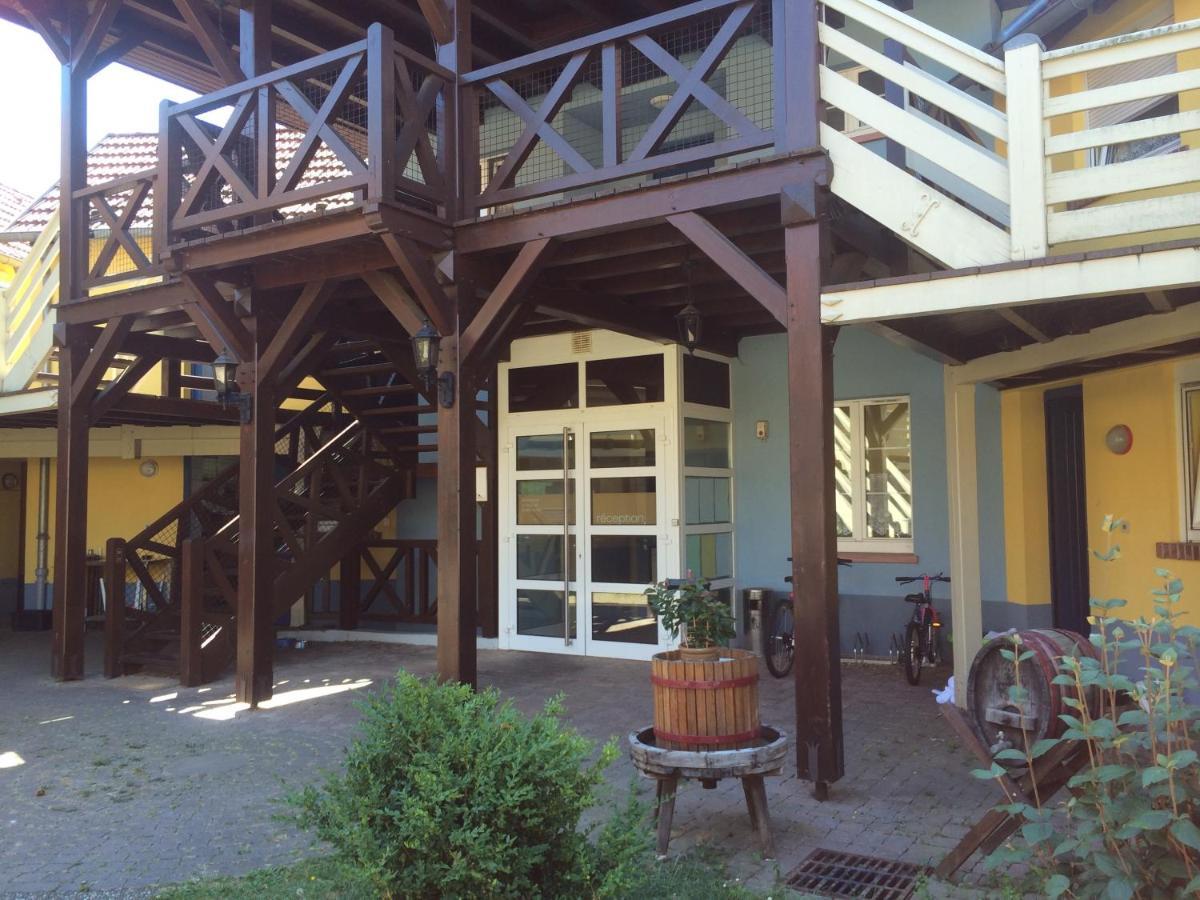 Le Relais De Wasselonne公寓式酒店 外观 照片